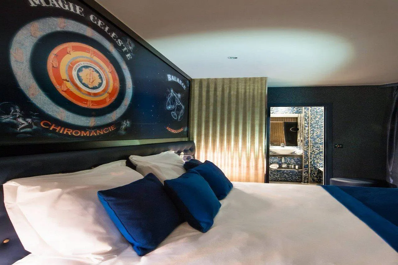Splendor Elysees Hotell Paris