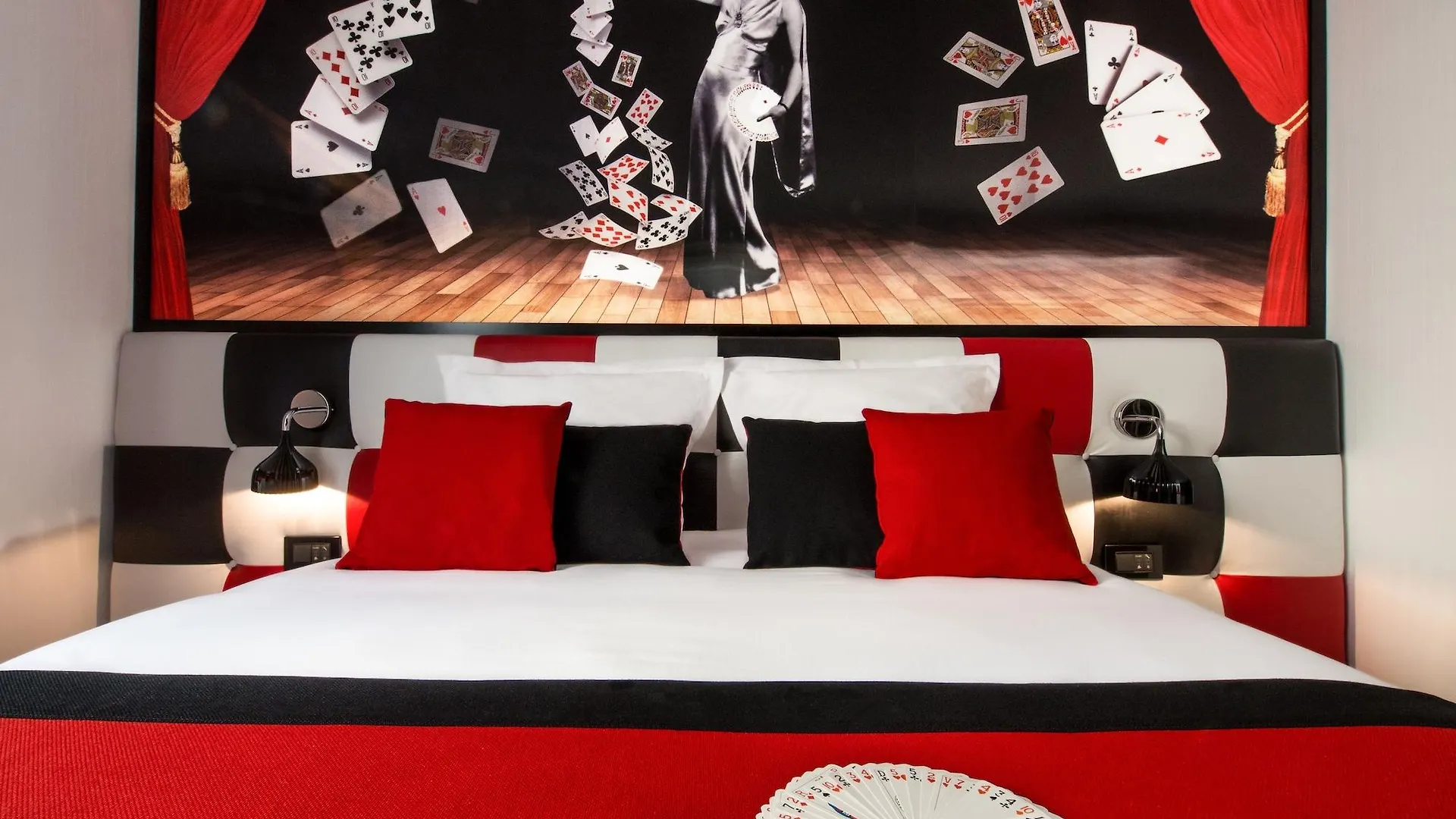Splendor Elysees Hotell 3*
